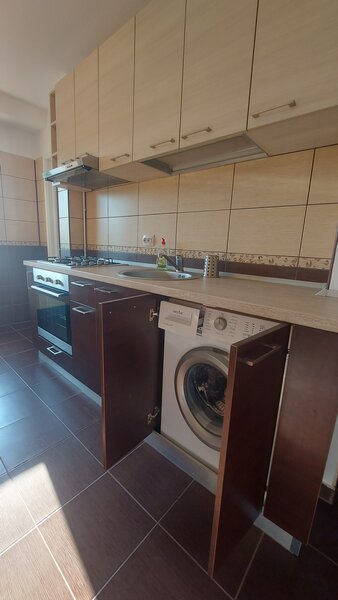 Unirii, Casa Poporului, Libertatii,