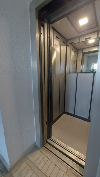 Unirii, Casa Poporului, Libertatii,